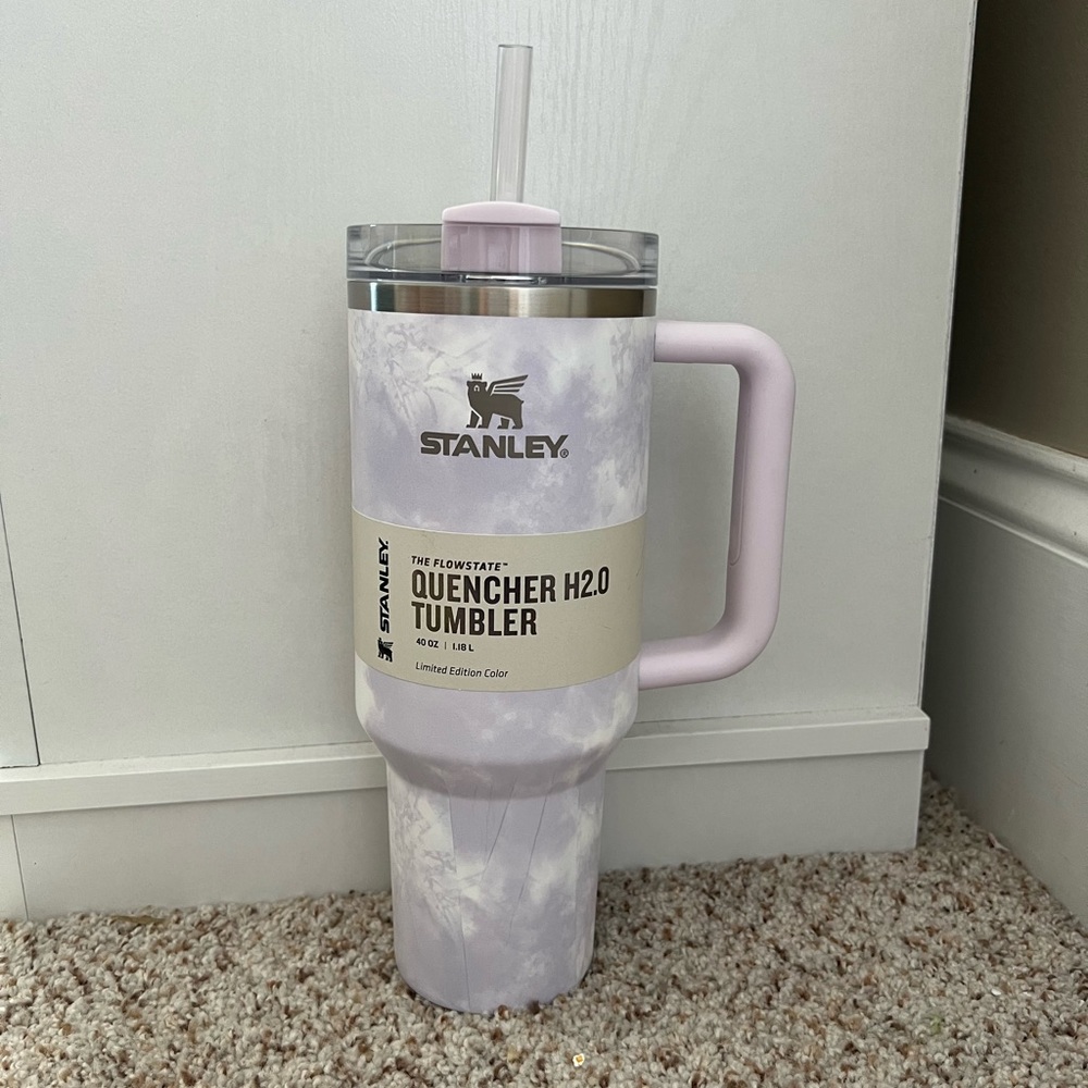 NWT Limited Edition Color - Wisteria Tie Dye 40 Ounce Stanley H2.0 Tumbler